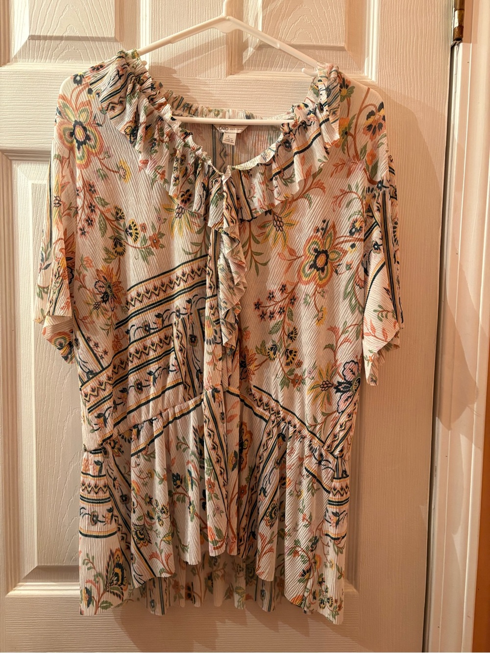 Cato 2 piece Cream Floral Ruffle Tie-Front Blouse